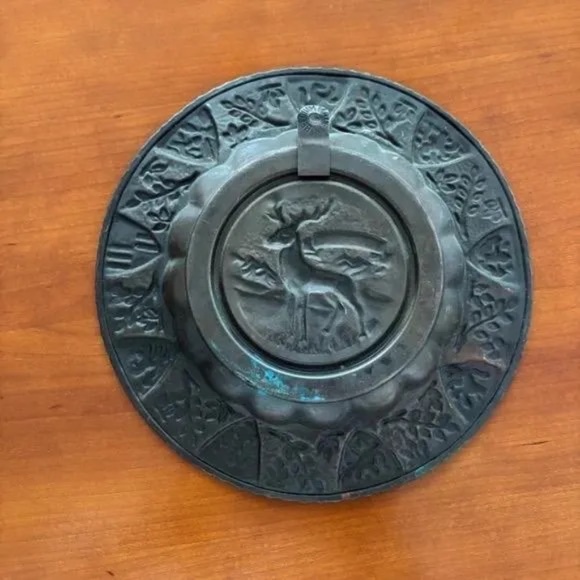 Vintage Hammered Copper Wall Plate Decor Made in Belgium 8 1/4' - Picture 3 of 6